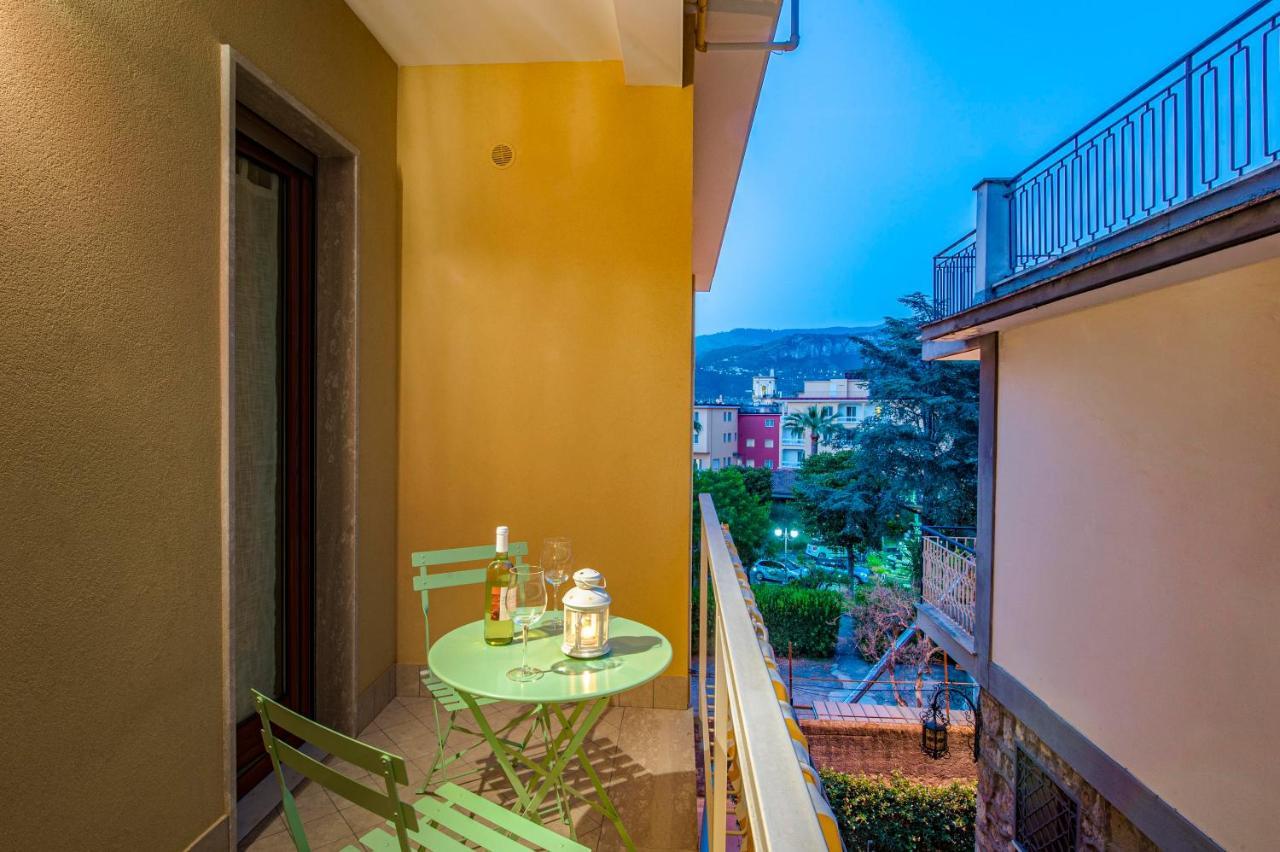 Casa Evelina Hotel Sant'Agnello Luaran gambar