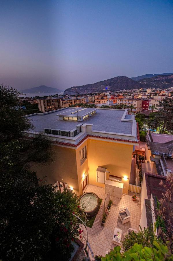 Casa Evelina Hotel Sant'Agnello Luaran gambar